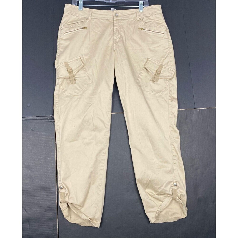 Cache Womens beige cargo pants, size 10 with zippered roll-up pockets a slim fit